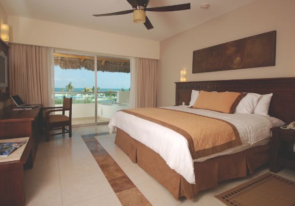 BlueBay Grand Esmeralda Habitación con Jacuzzi